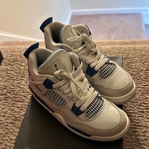 Jordan Kids Sneakers in White and Blue